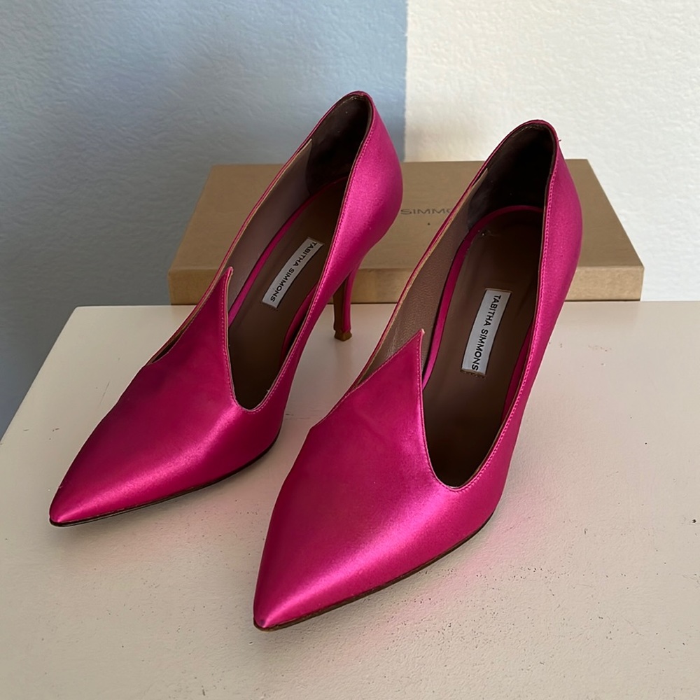 Tabitha Simmons Fuchsia Silk Pointed toe heels
